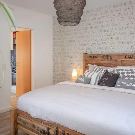 Apartment Die-deichbude-1-bude-4 *