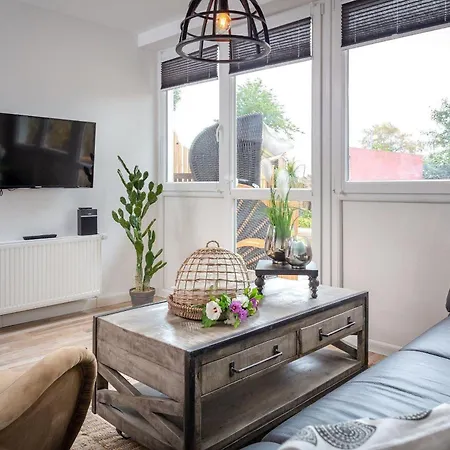 Die-deichbude-1-bude-4 Apartment Busum